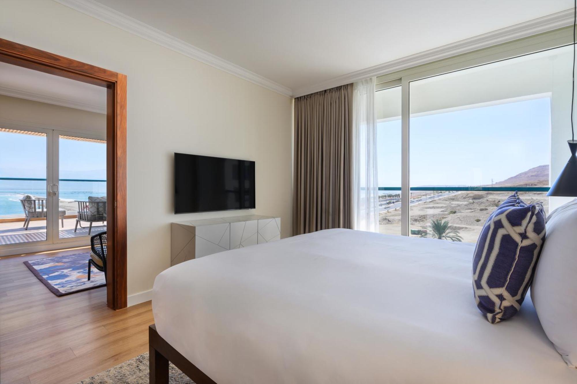 Nevo By Isrotel Collection Ein Bokek Eksteriør bilde A bedroom at the Hilton Sharm El Sheikh