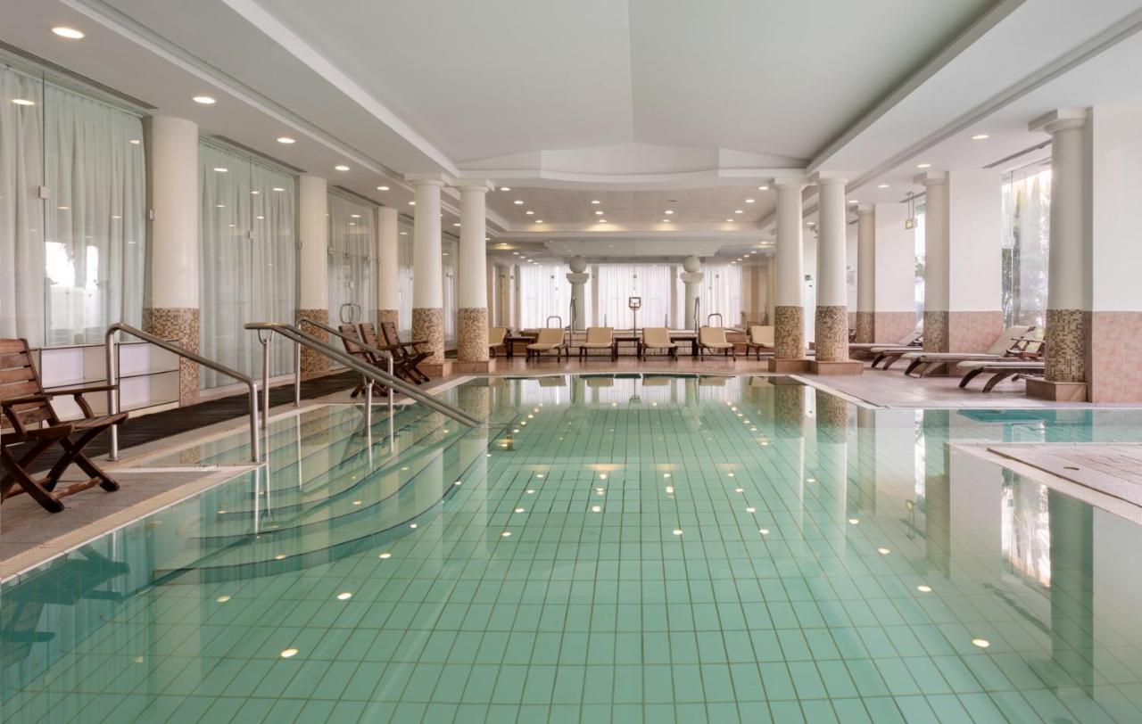 Nevo By Isrotel Collection Ein Bokek Eksteriør bilde The swimming pool at the hotel